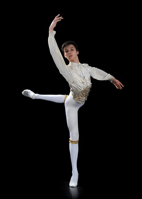 Ballet Dancers Explain Those Signature Leotards, Leg Warmers And